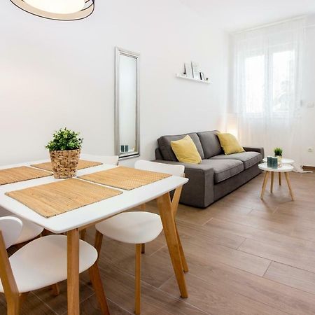 Ferienwohnung Urban Split Exterior foto