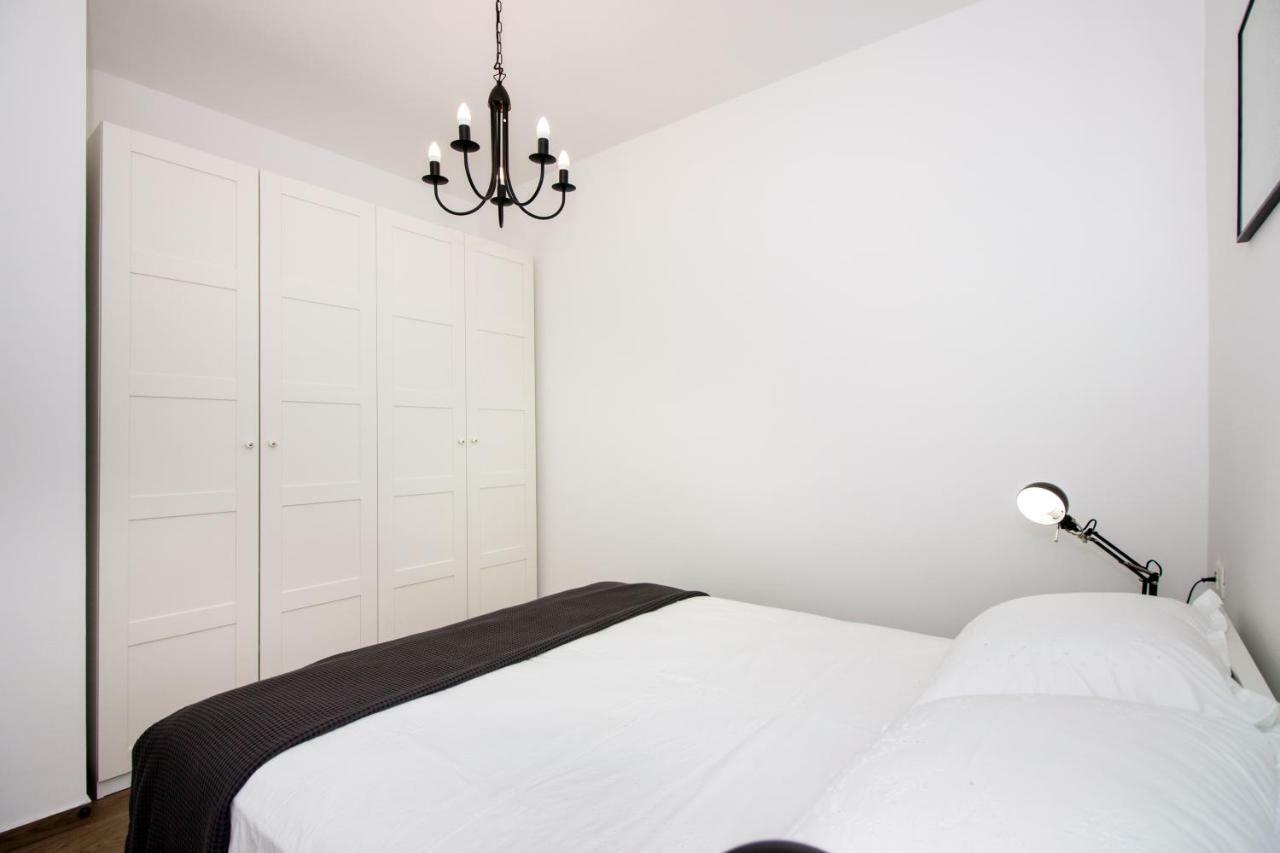 Ferienwohnung Urban Split Exterior foto