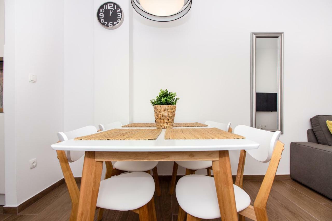 Ferienwohnung Urban Split Exterior foto